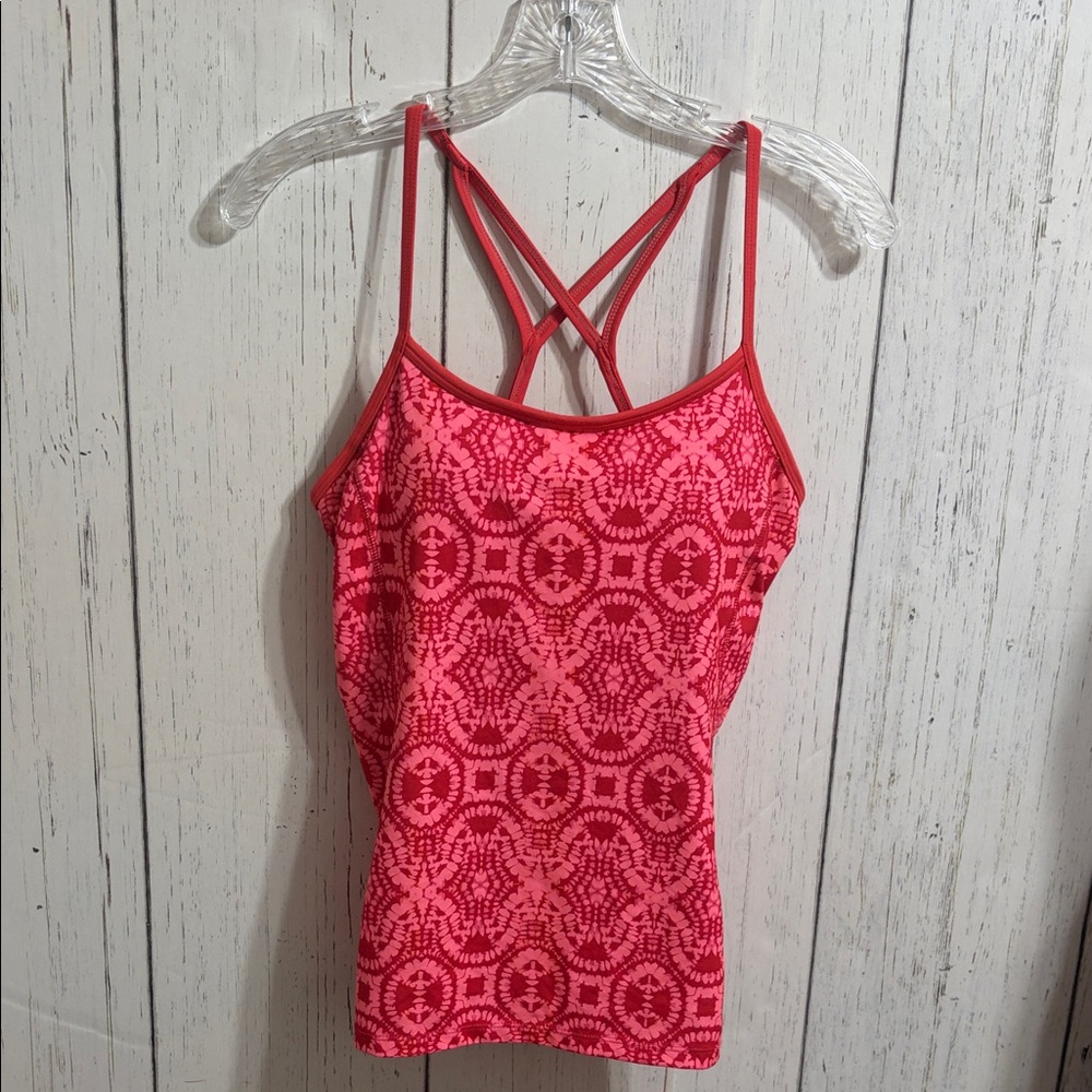 Athleta Pink Geometric Tribal Patterned Tank Top Workout Top Size Small